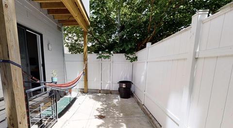 Photo of "#7d7: Brand new Graduate Hospital apartment off Broad St (Has a House)" home