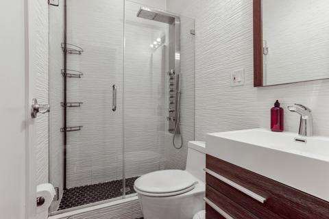 Photo of "#696-C: Queen Bedroom C/w Private Bathroom" home